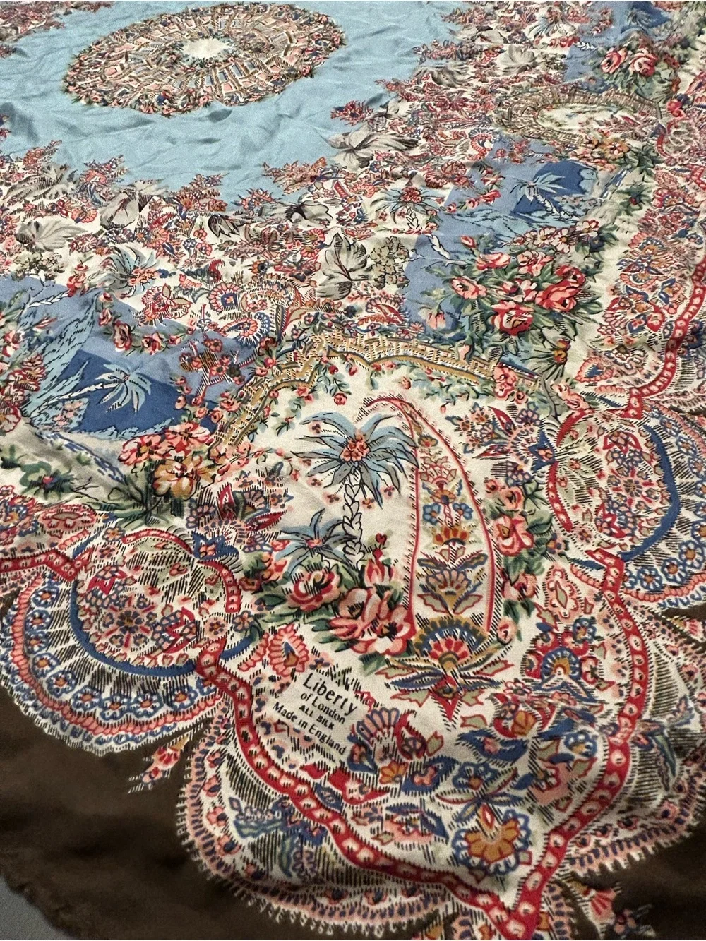 Liberty of London silk scarf - Picture 4 of 6
